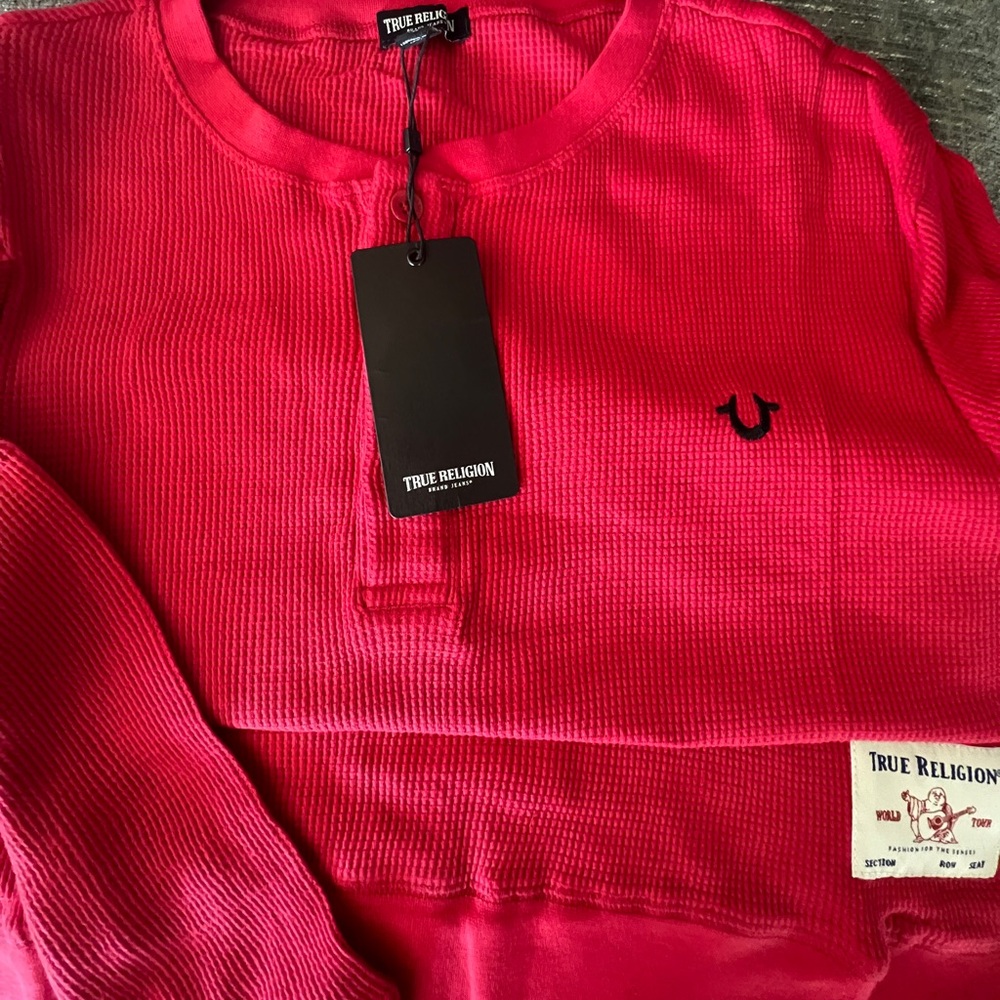 Men’s True Religion Henley  Size L